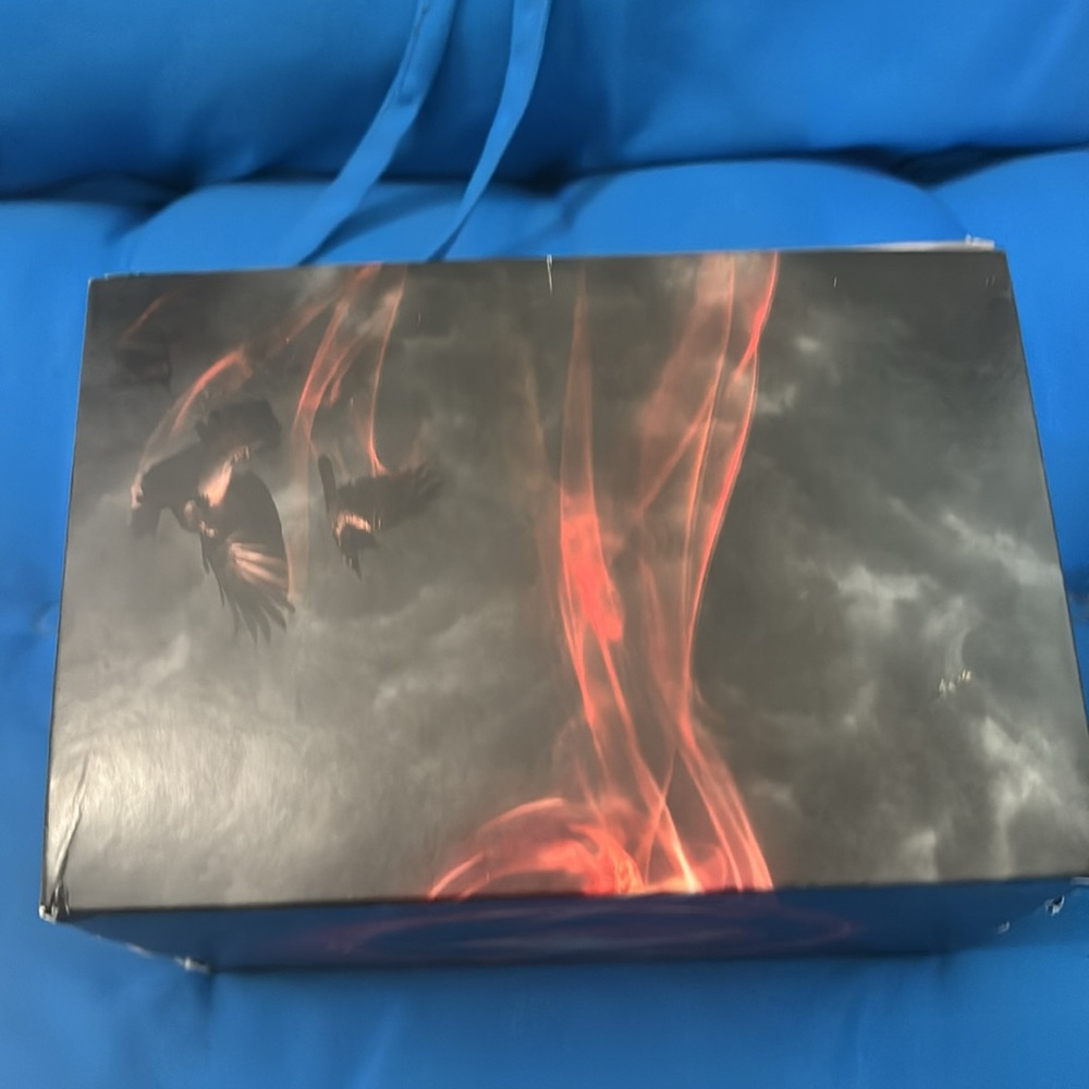 The Divergent Series Divergent + Insurgent + Allegiant + Four NWTS Set - Picture 9 of 16